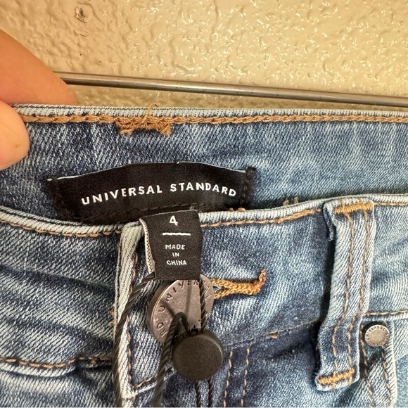 Universal Standard Bae Shorts in Classic Blue Distressed - Picture 3 of 5